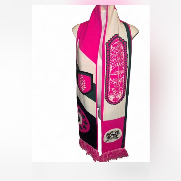 FP Movement Reversible Scarf - Picture 2 of 4